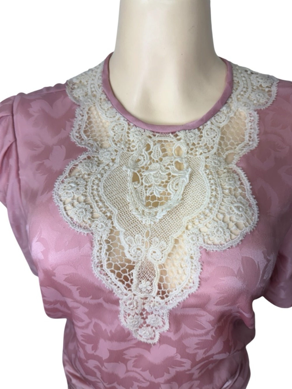 Vintage .Elegant Pink Lace-Detail Midi Dress - Picture 5 of 12